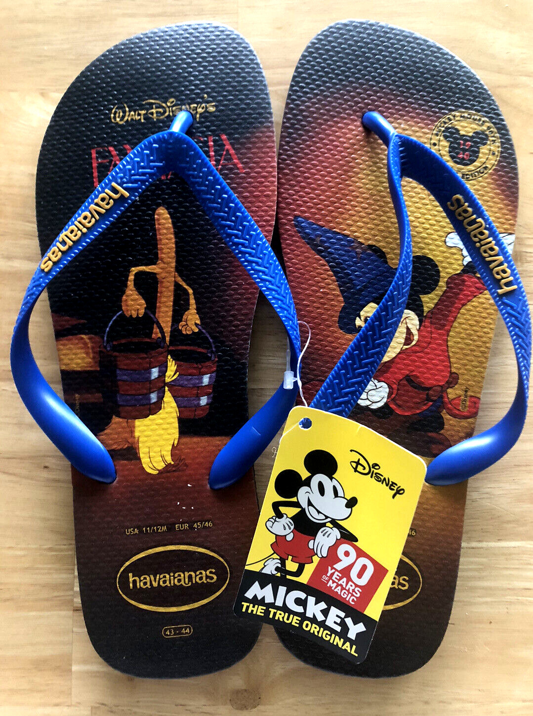 RARE VINTAGE DISNEY FANTASIA SORCERER 90TH MICKEY HAVAIANAS 11/12M FLIP FLOPS