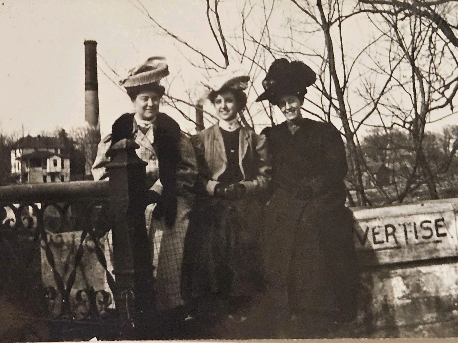 Antique 1910s 1920s Women Large Hats Outdoor Snapshot Photo Street Scene 4x2.5