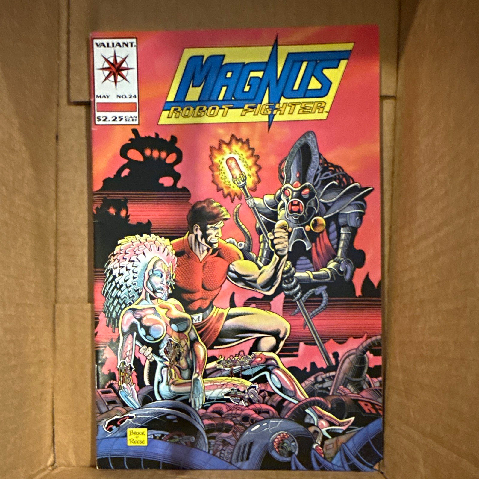 Magnus Robot Fighter #24 (Valiant) Jim Shooter Reese Brock Cover