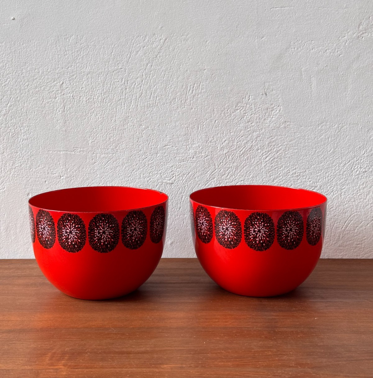 Vintage Finel Lumimarja/Snowberry Red Enamel Bowl - Kaj Franck