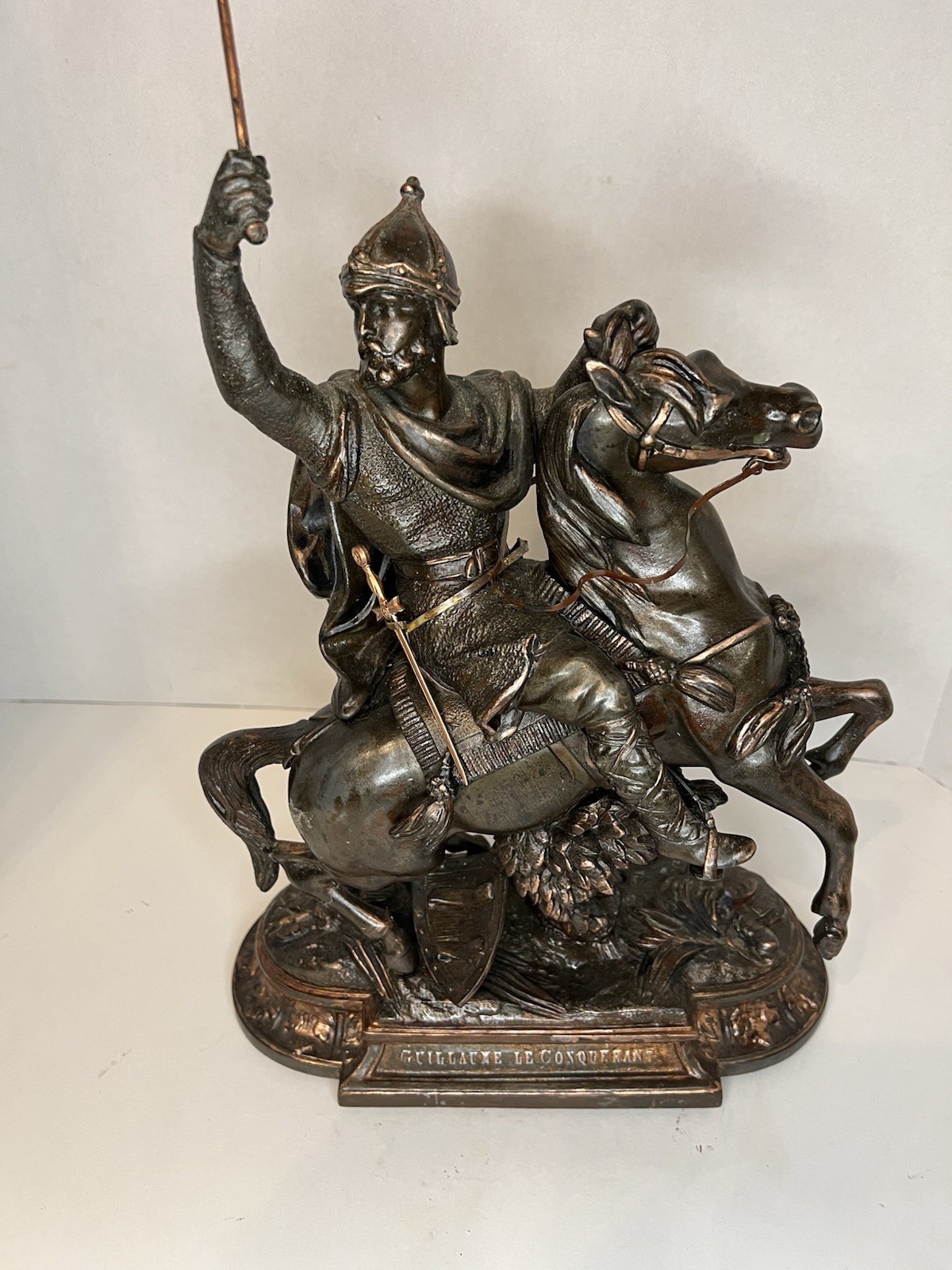 Antique William the Conqueror GUILLAUME LE CONQUÉRANT Spelter Statue Equestrian