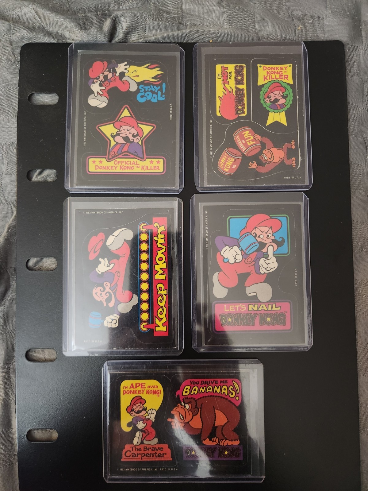 1982 Topps Donkey Kong Lot Of 5 Cards  Rare red border Cereal back variations 