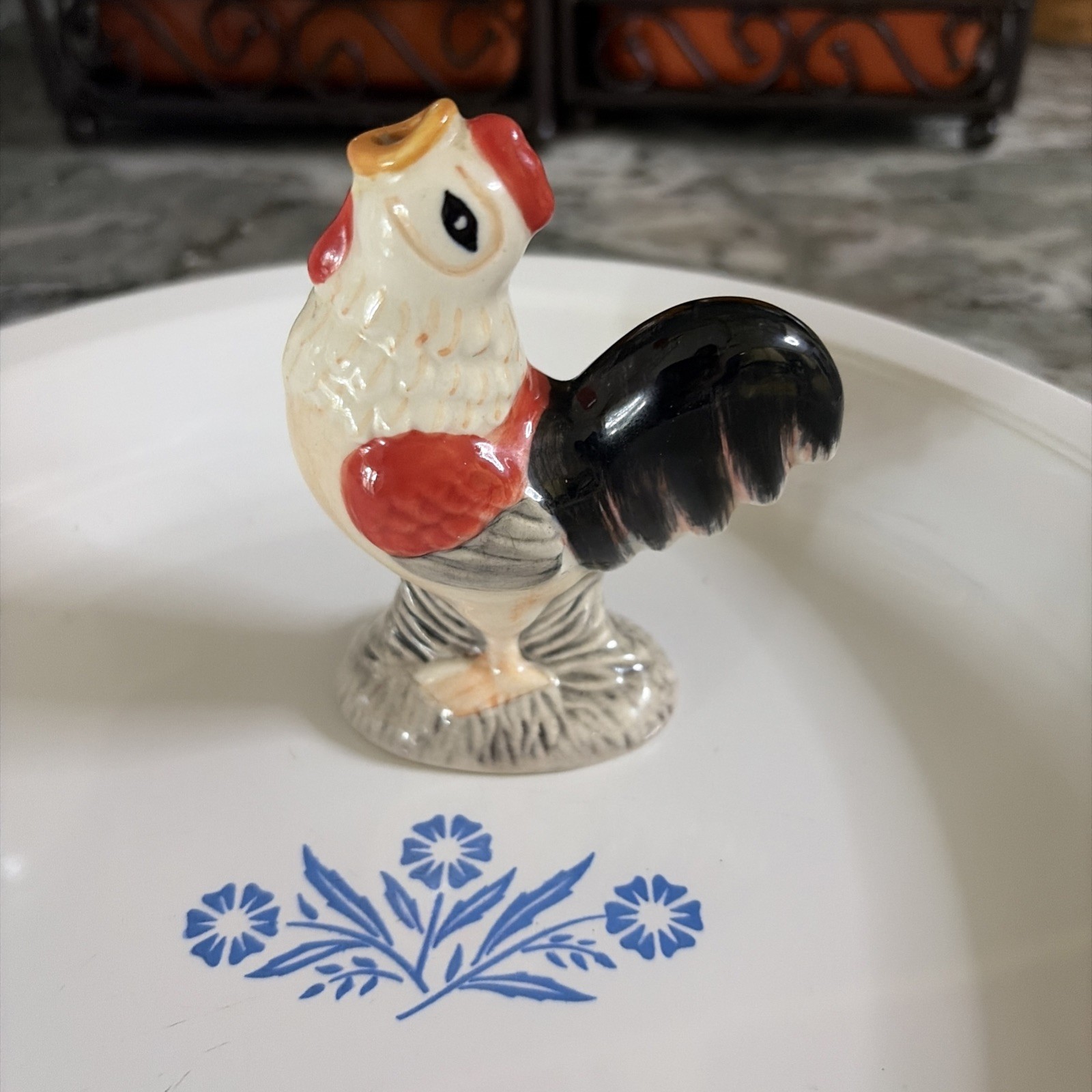 VINTAGE Roman Inc. Rooster/Chicken Pie Bird 1999