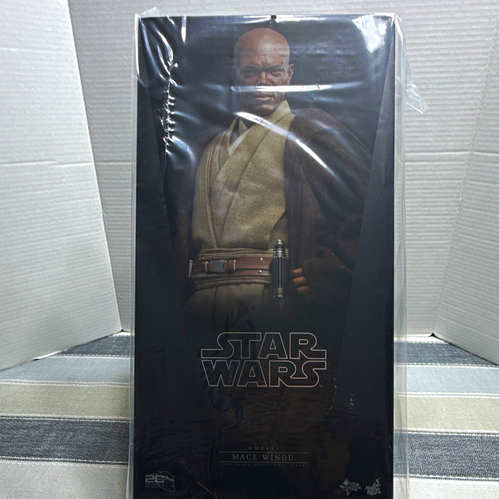 Hot Toys Star Wars Mace Windu Movie Masterpiece 1/6 Figure MMS681 2022