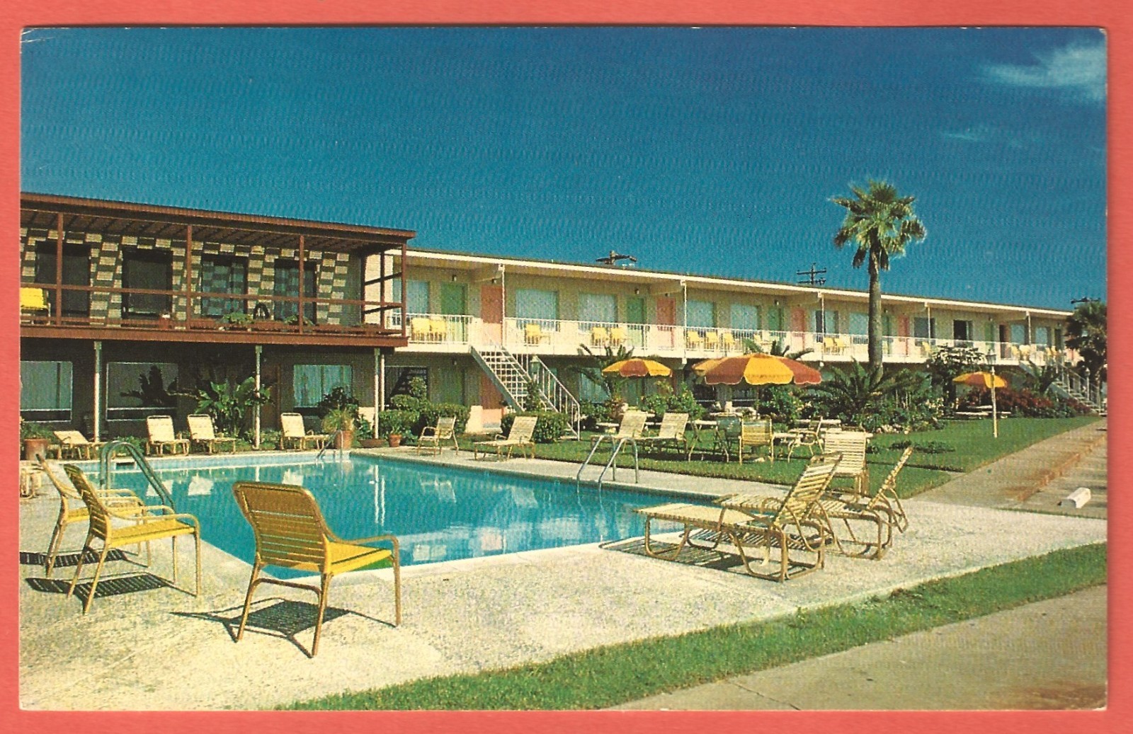 GAIDO’S MOTEL, GALVESTON, TEXAS - Swimming Pool-1970s Postcard-Pub. by Neunlist