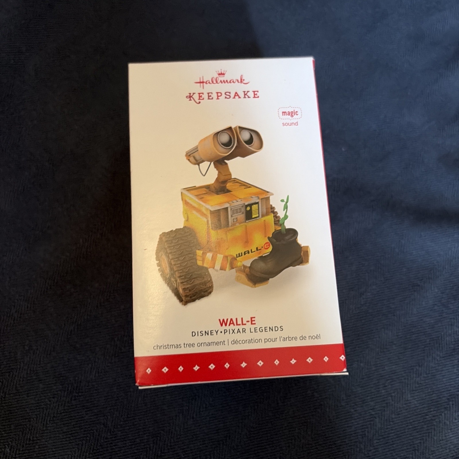 WALL-E Disney Pixar Legends Magic Sound Ornament 2015 Hallmark Keepsake 