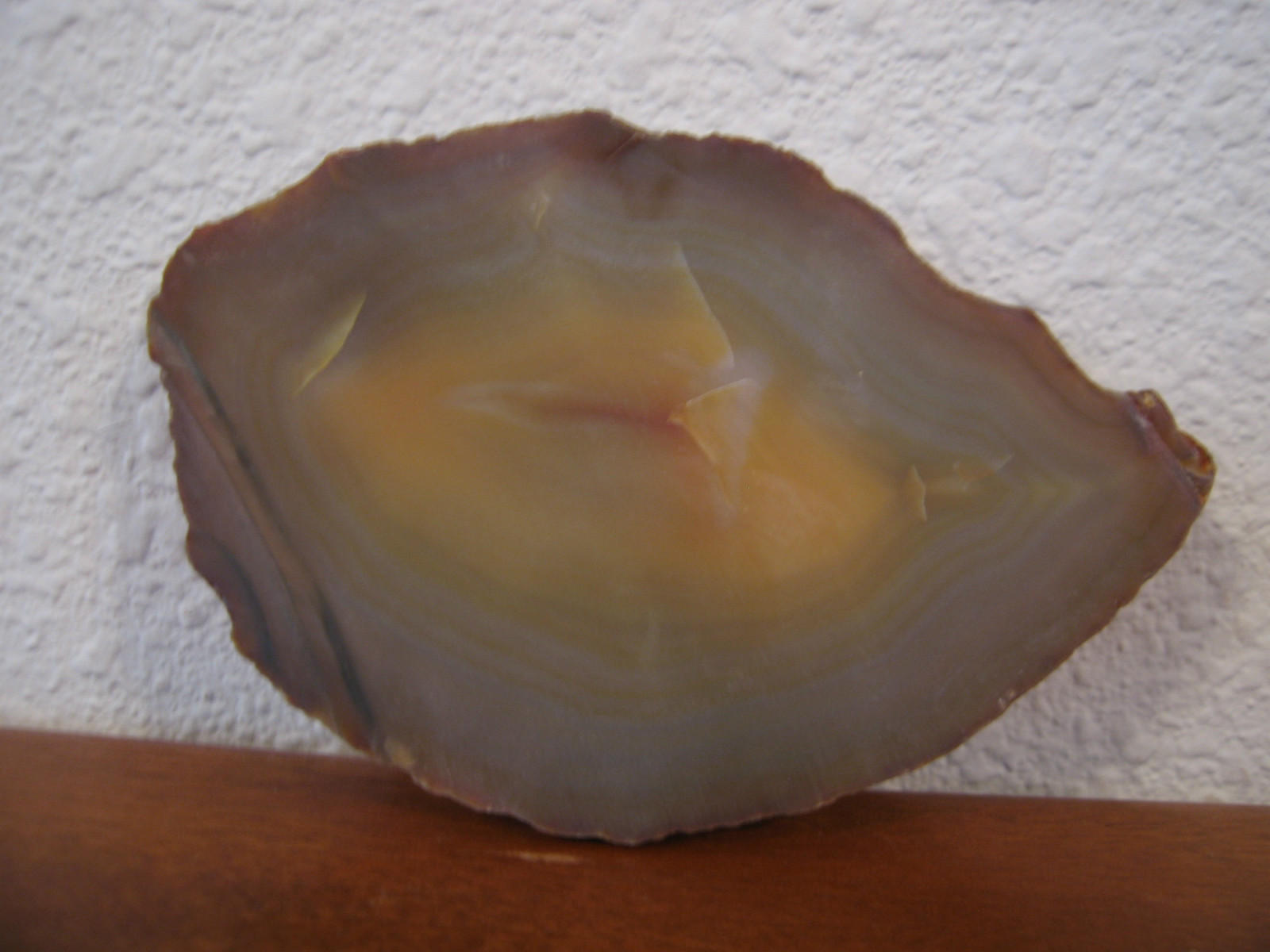 Decorative Small Round Slab of Rock / Mineral 