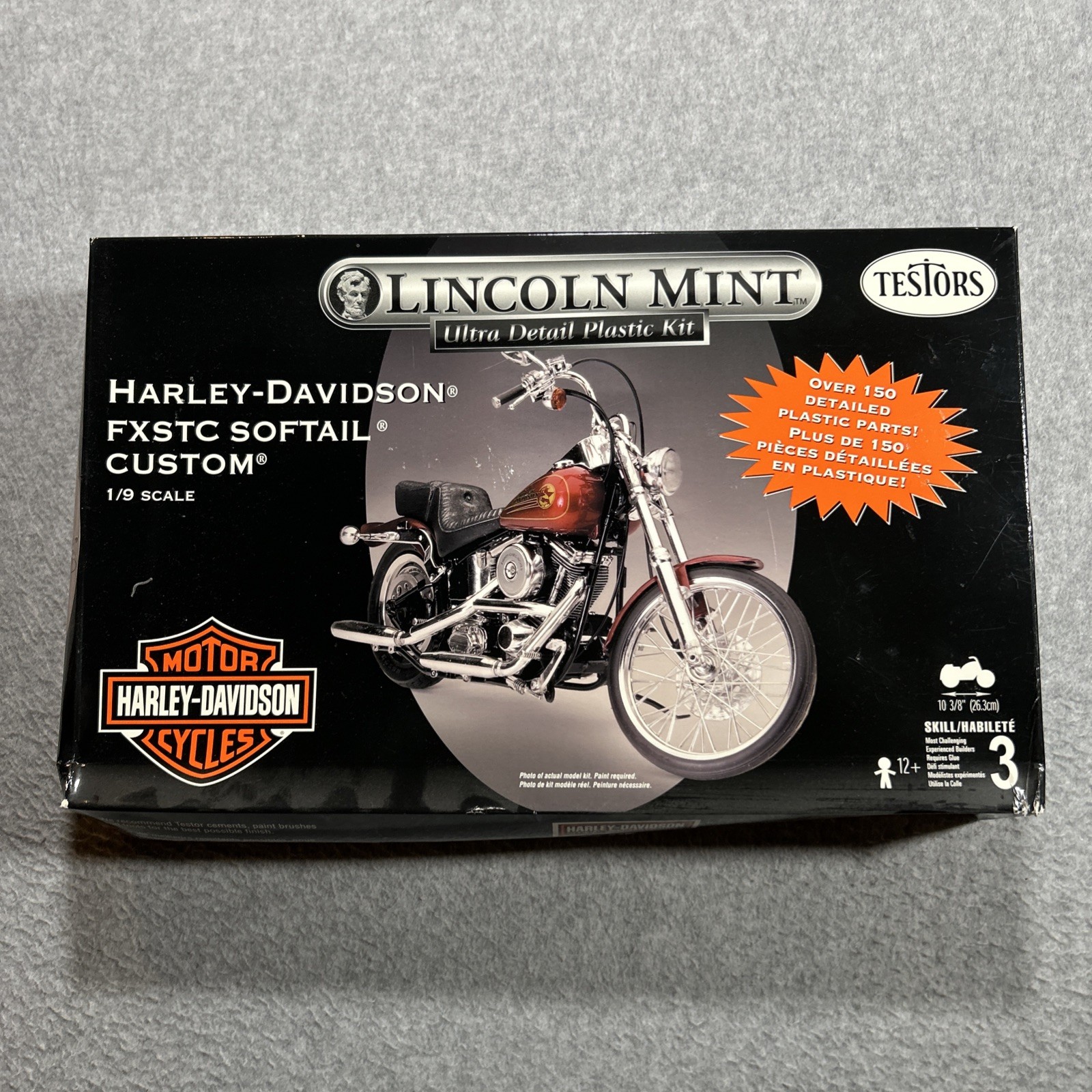 Harley Davidson Lincoln Mint FLSTC Heritage Softail Custom 1/9 Scale Sealed Box