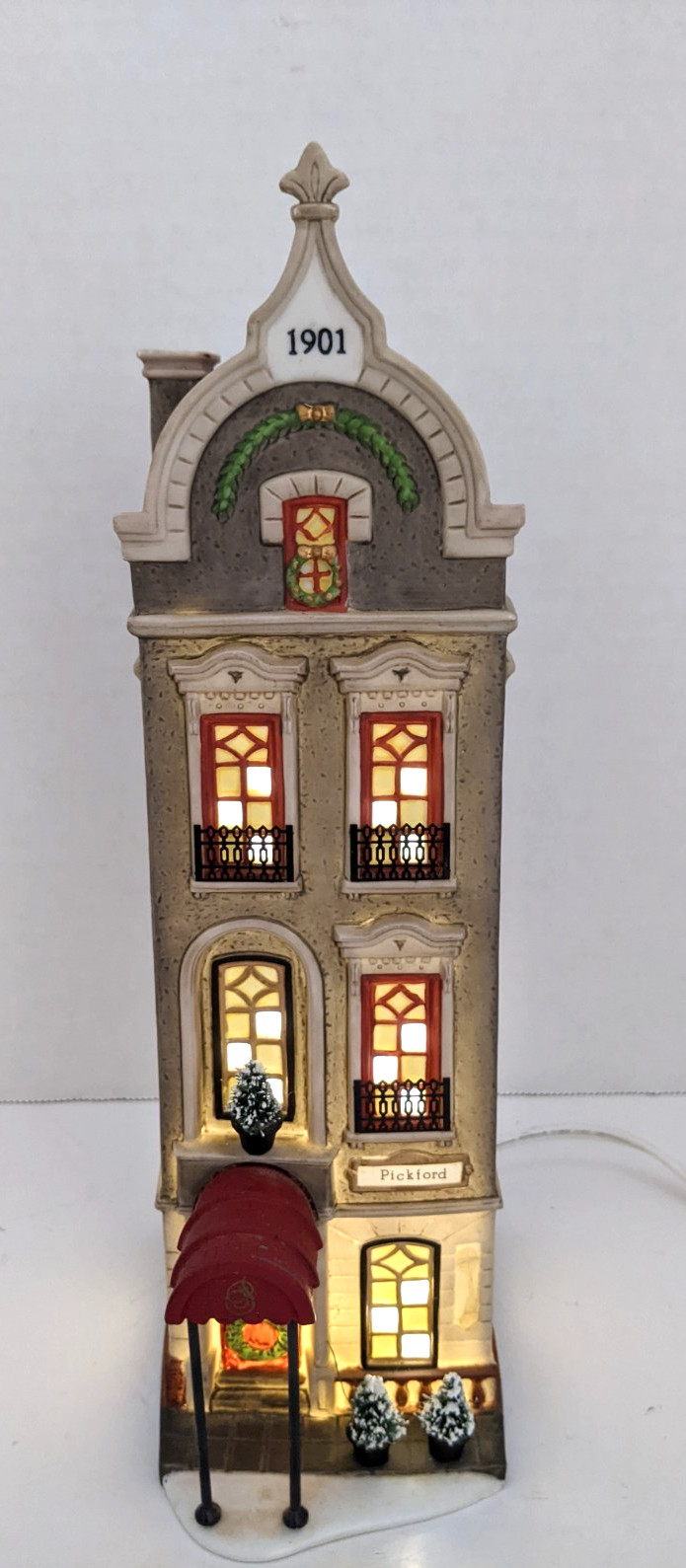 VTG Department 56, Christmas In The City, PICKFORD PLACE  #58877 Retired