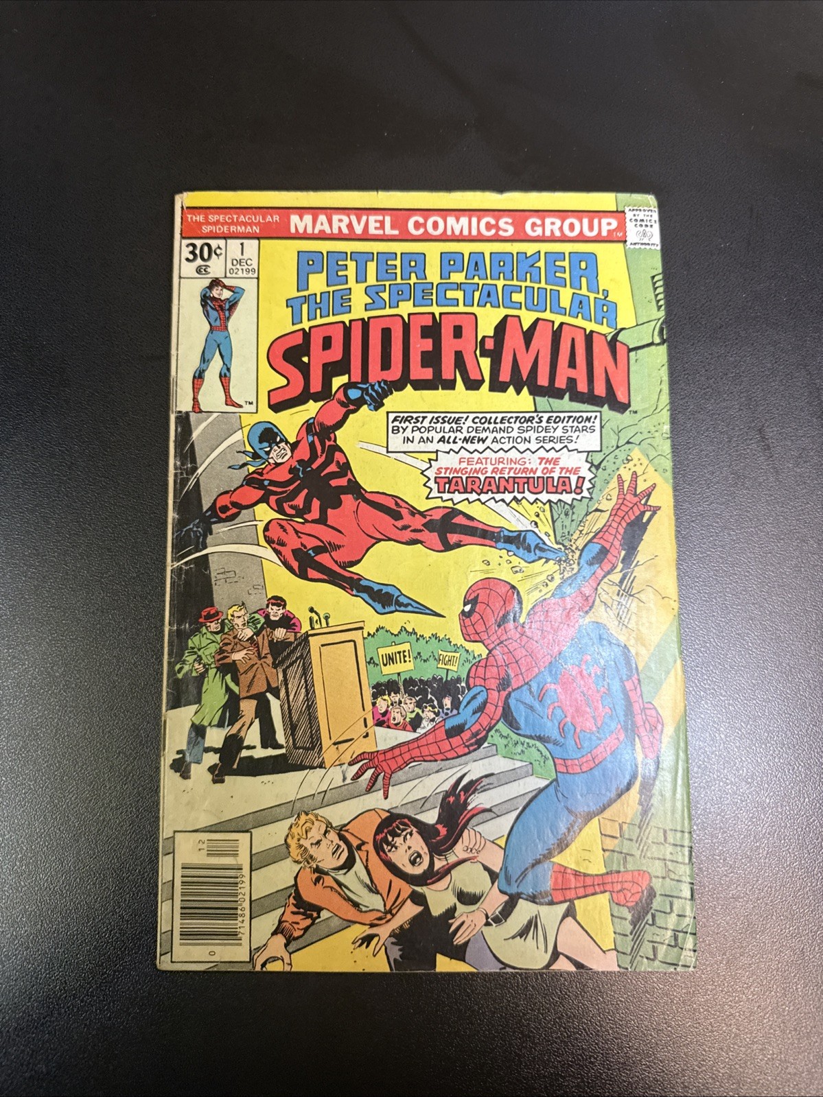 Marvel Comics Peter Parker The Spectacular Spider-Man #1 1976 First Issue