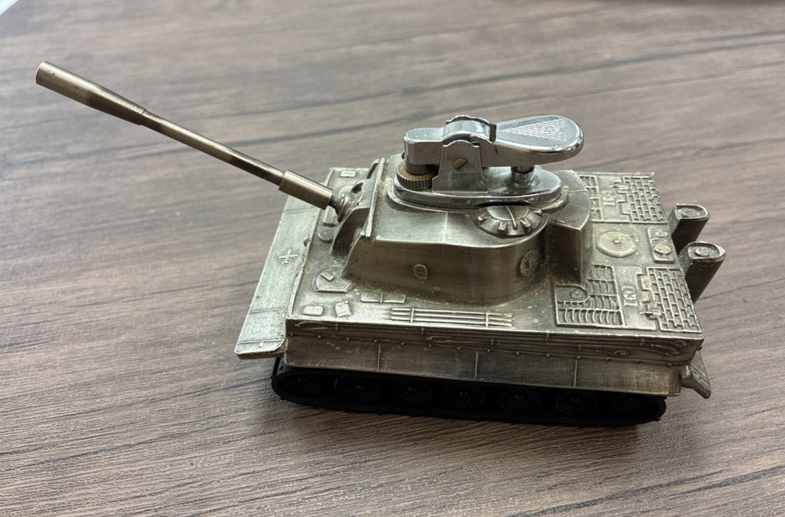 Vintage US Army Military Tiger Tank Table Lighter Keiwa