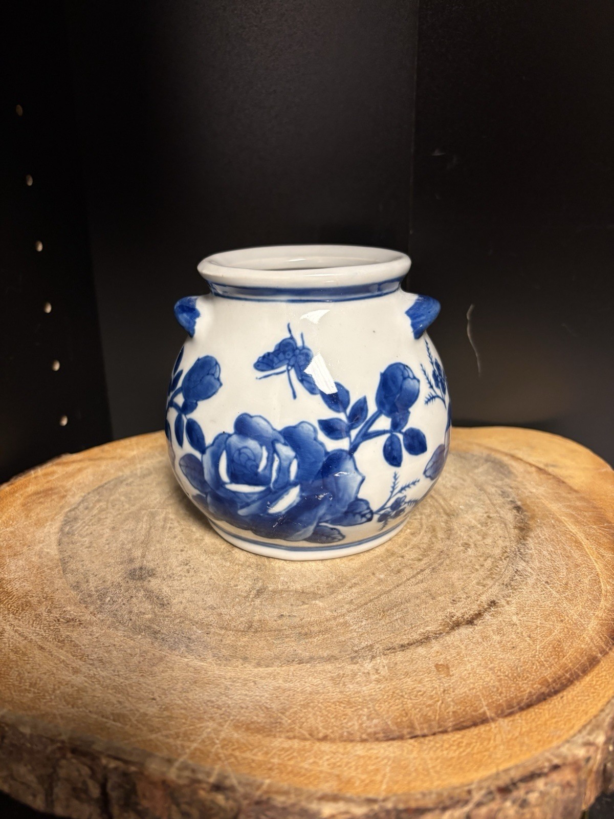 Vintage Blue White Chinoiserie Porcelain Ginger Jar Rose Butterfly Lug Handles