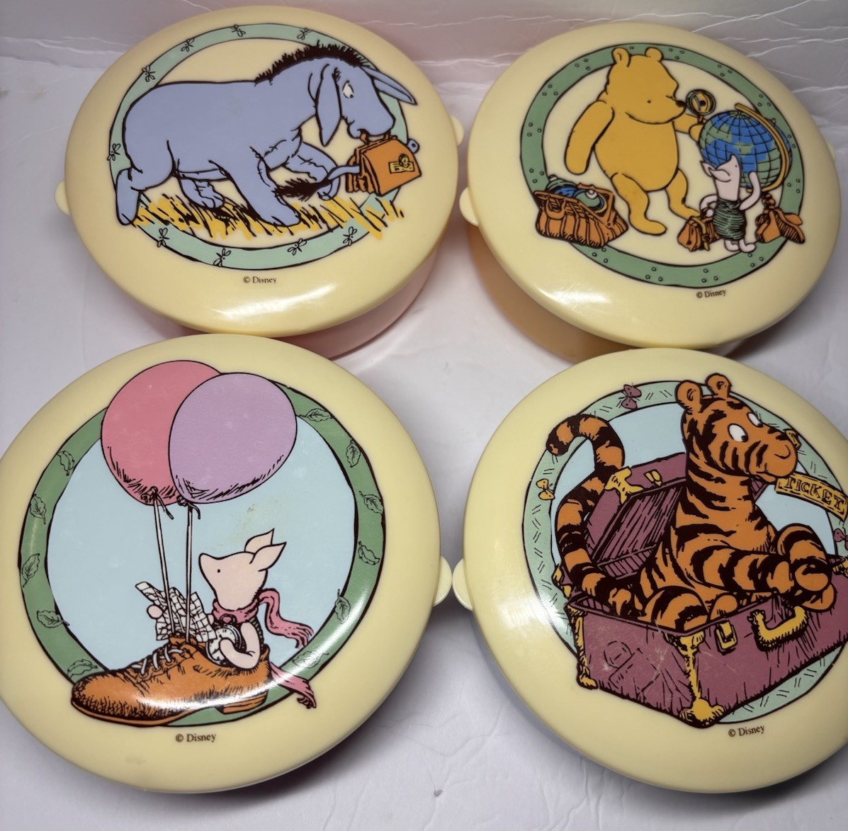 RARE Vintage Selandia Winnie The Pooh Snack Containers With Case