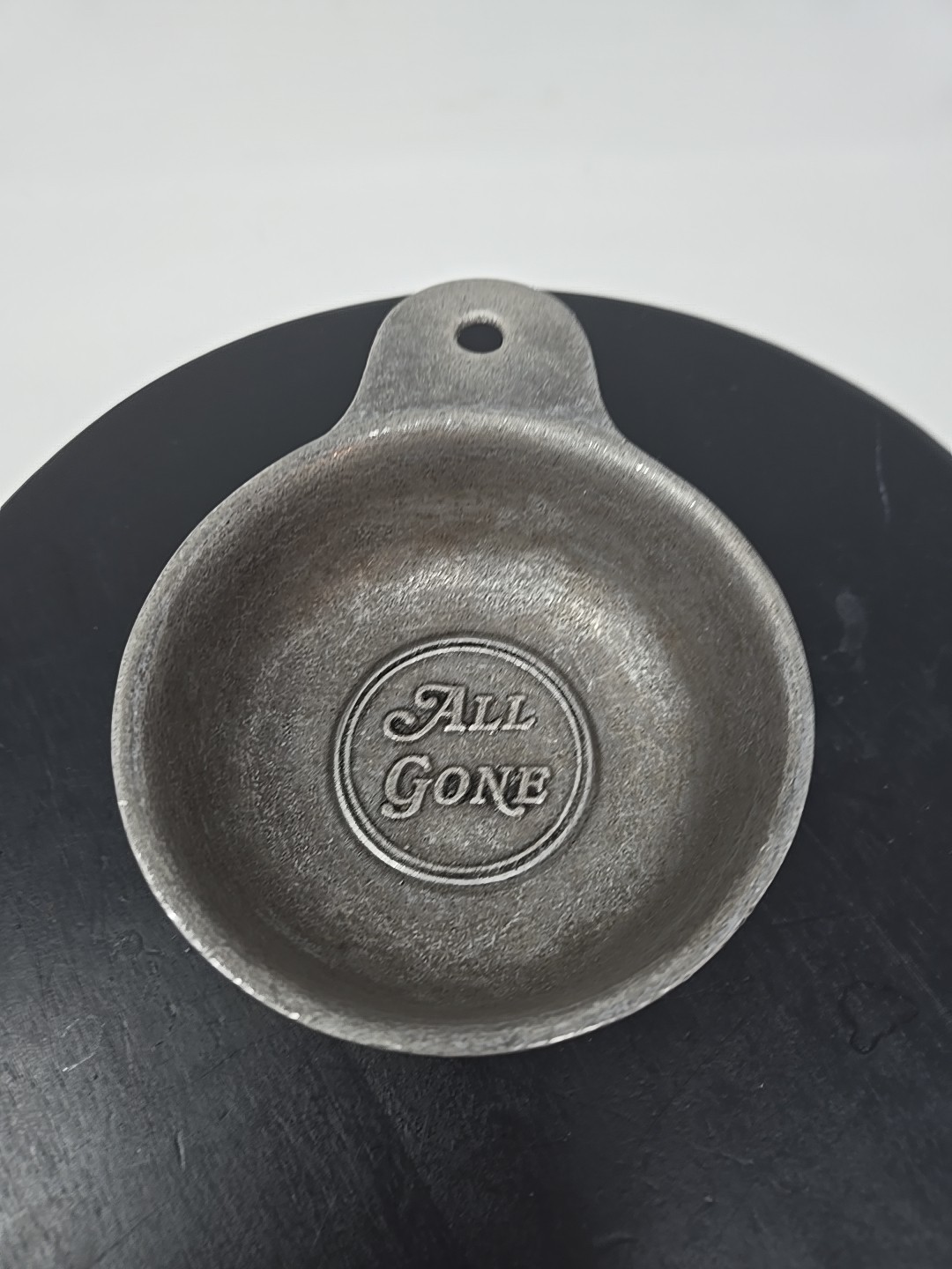VINTAGE RWP The Wilton Co. Metal Measuring Cup/ Bowl 8oz. Pewter 
