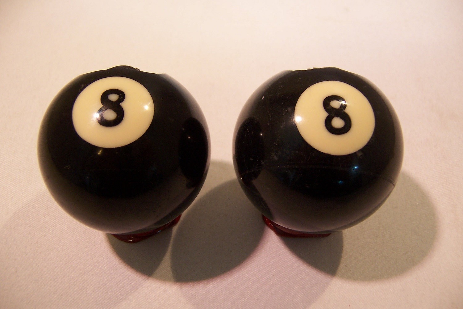 2pc CARVED 8 BALL SKULLS GENUINE POOL BALLS BLACK & GRAY 130g 4.6oz 2in 5.1cm