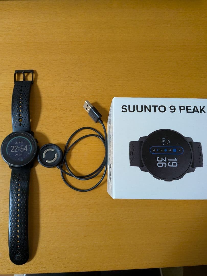 Further Excellent Condition SUUNTO 9 PEAK All Black with Charging Cable