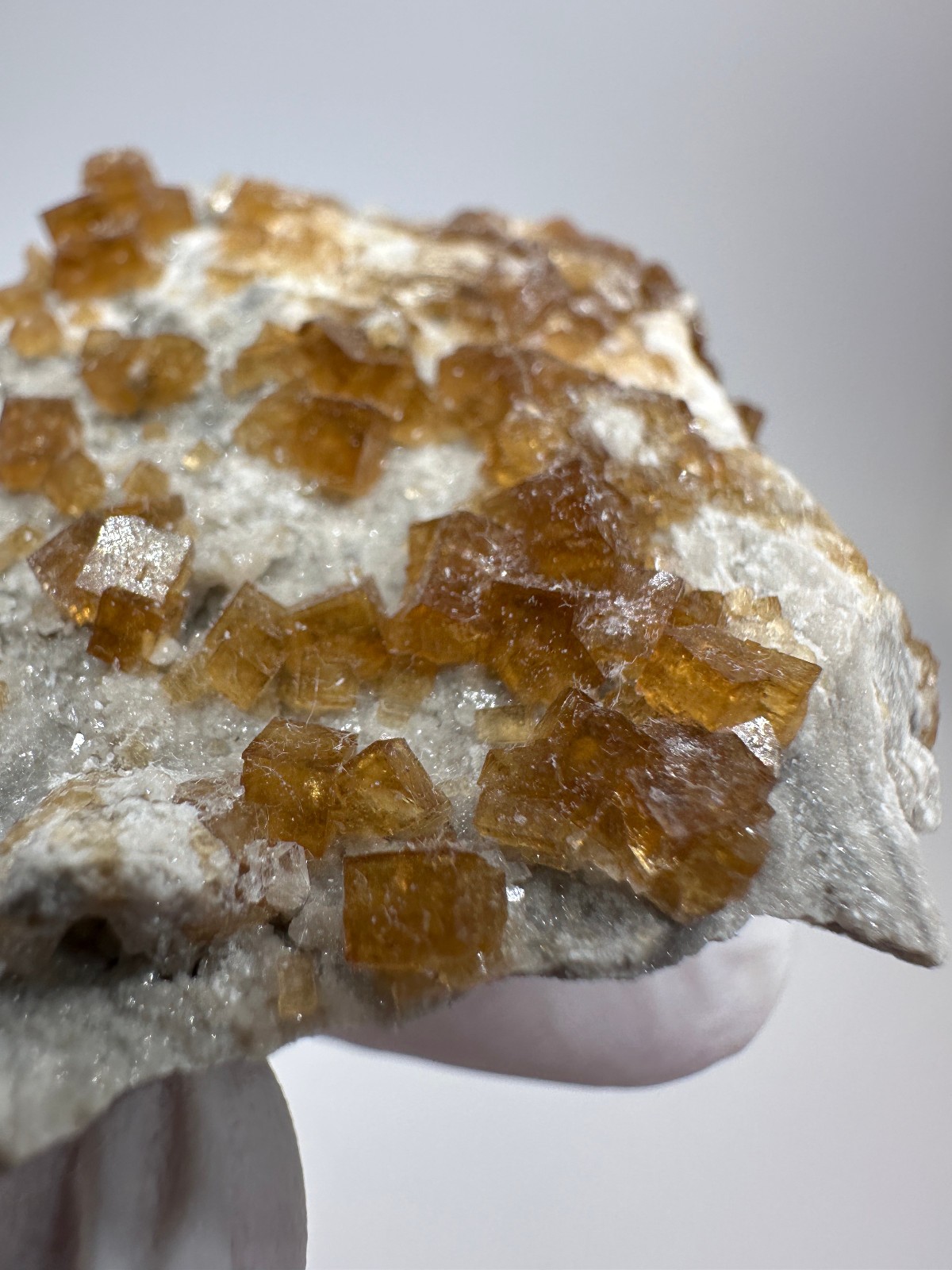 FLUORESCENT__Large Root beer Fluorite Specimen / Clay Center Ohio