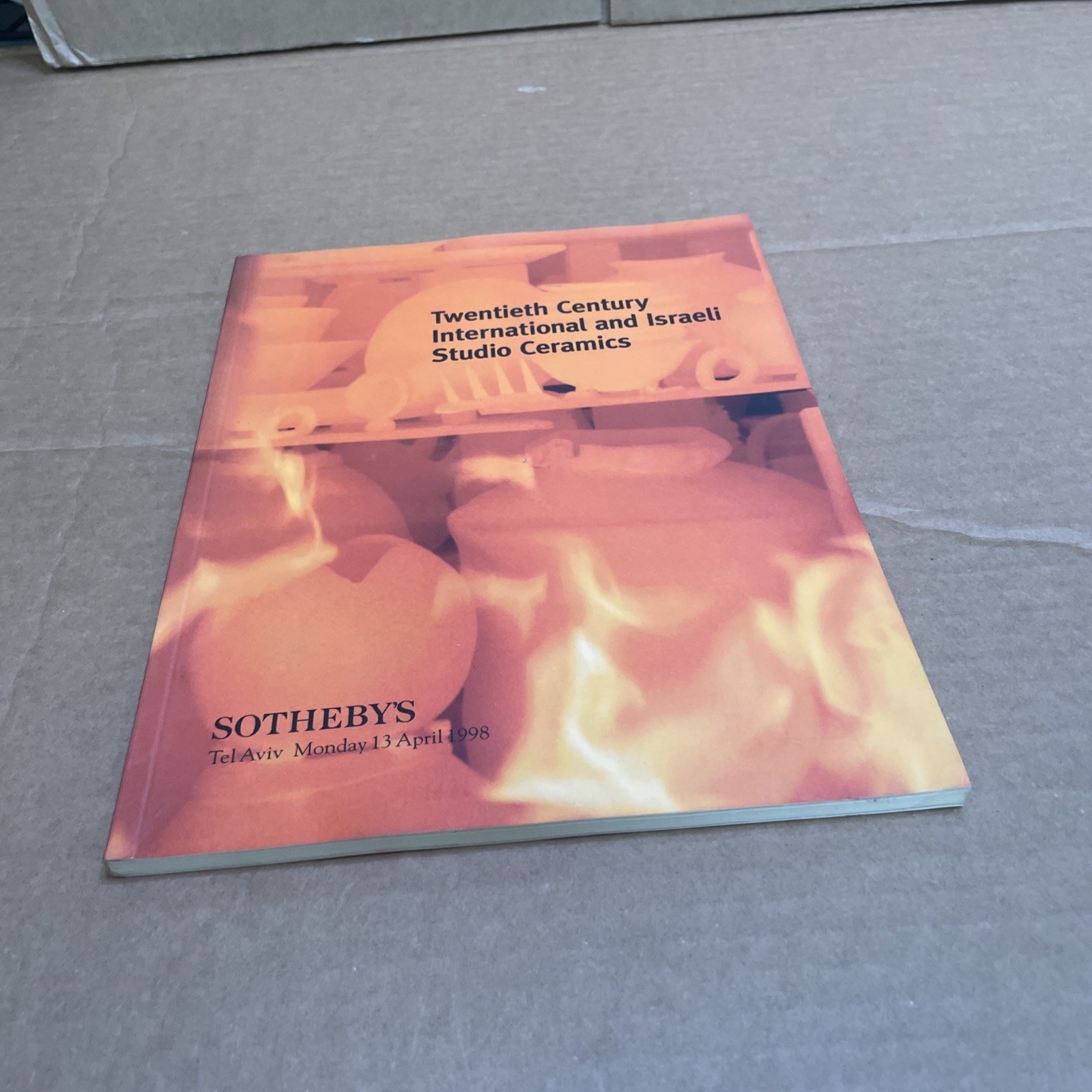 RARE SOTHEBYS TEL AVIV 1998 ISRAELI INTERNATIONAL CERAMICS CATALOG