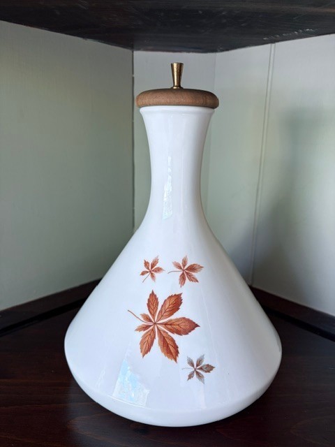 Vintage Taylor Smith & Taylor Ever Yours Random Leaves Decanter Wood Cork Stoppe