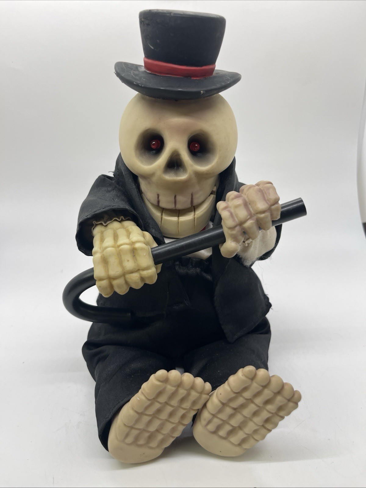 Vtg 1998 GEMMY Animated Skeleton Top Hat & Cane Sings PUTTIN ON THE RITZ - WORKS