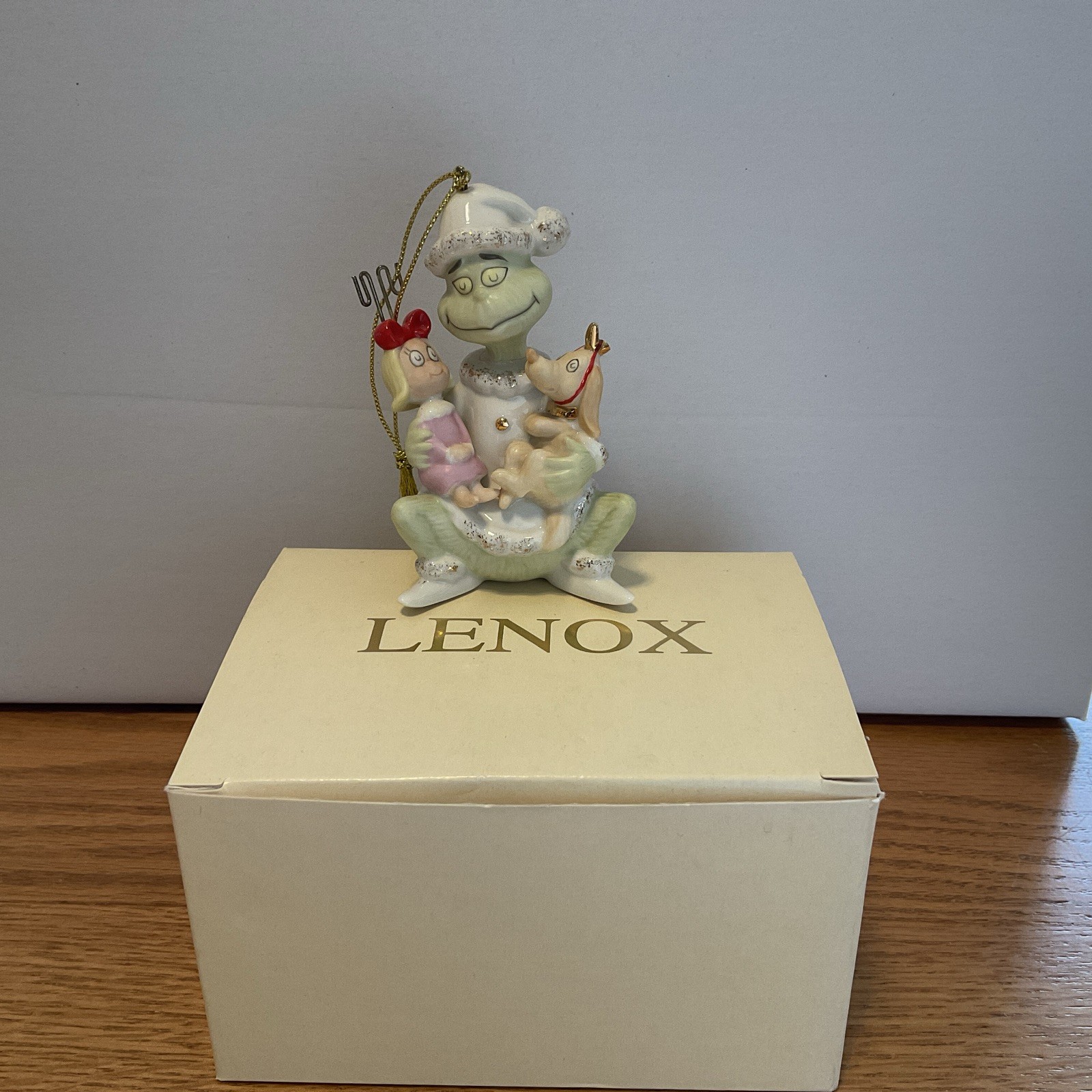 Lenox Dr. Seuss Grinch, Cindy Lou & Dog Ornament Note Dog Has Antler Top Missing