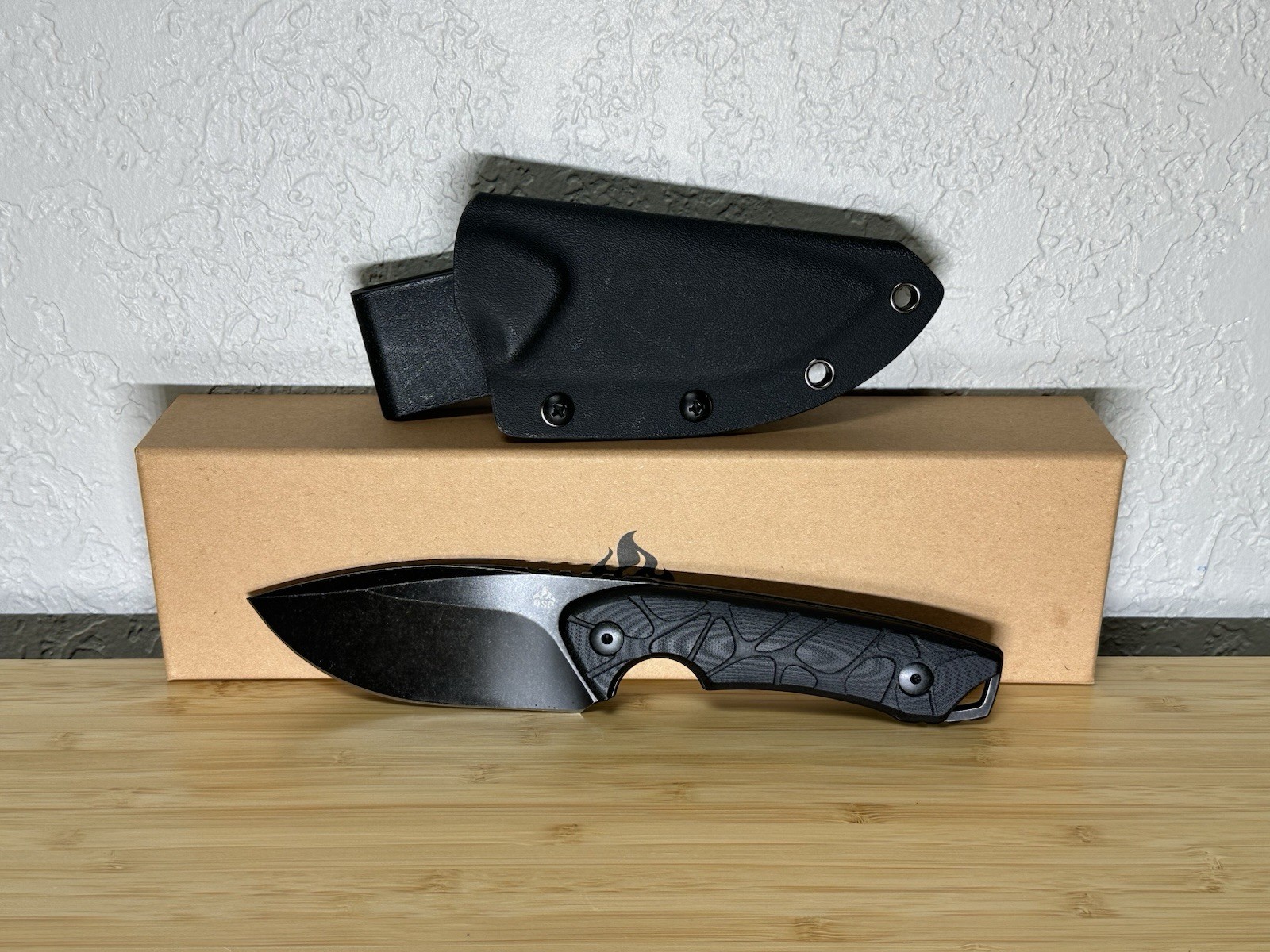 QSP Tiny Tot EDC Knife QS-169 Fixed Blade Black G10 Black Blade New In Box