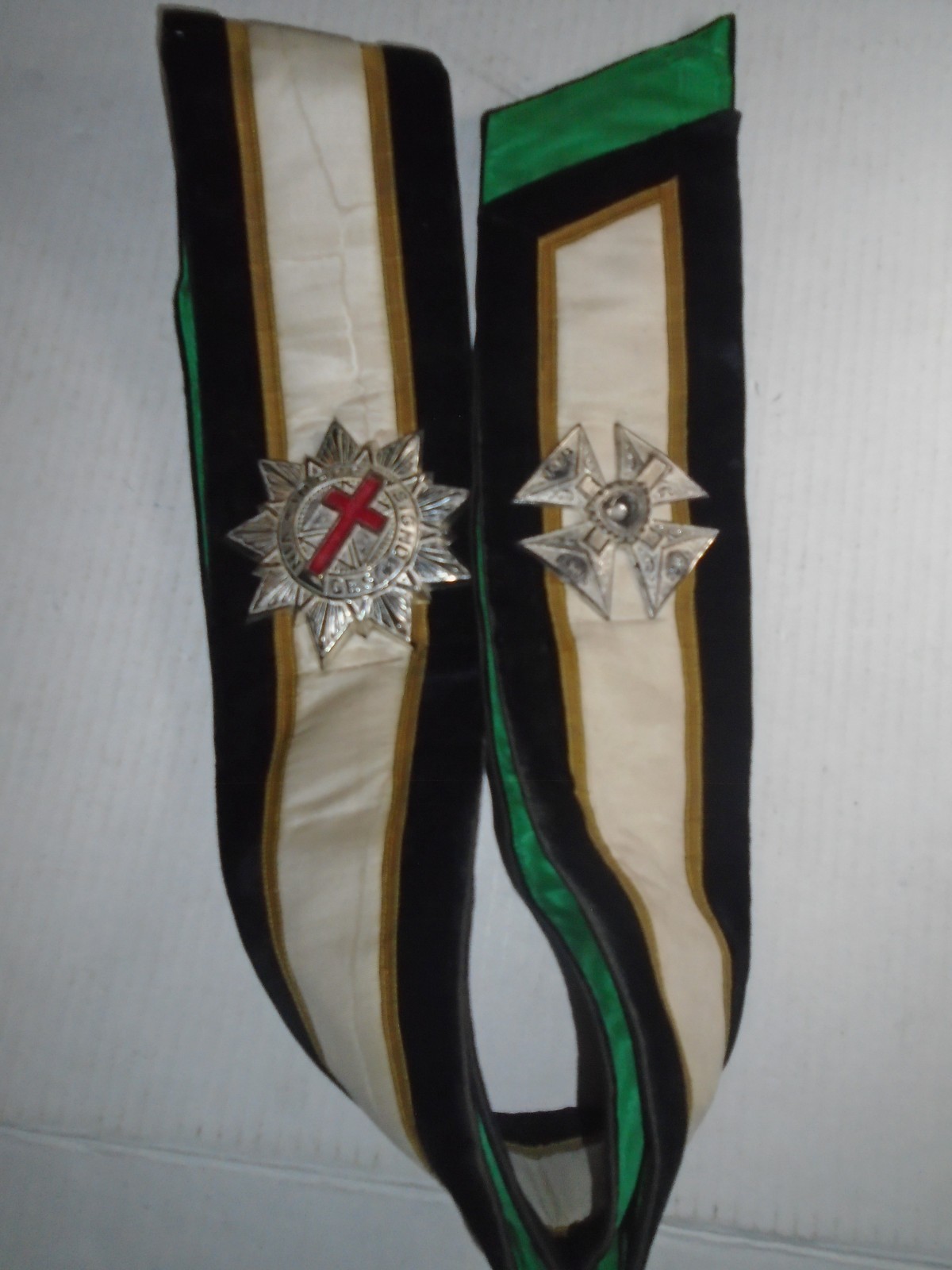 Antique Henderson Ames Knights Templar Masonic Shoulder Sash