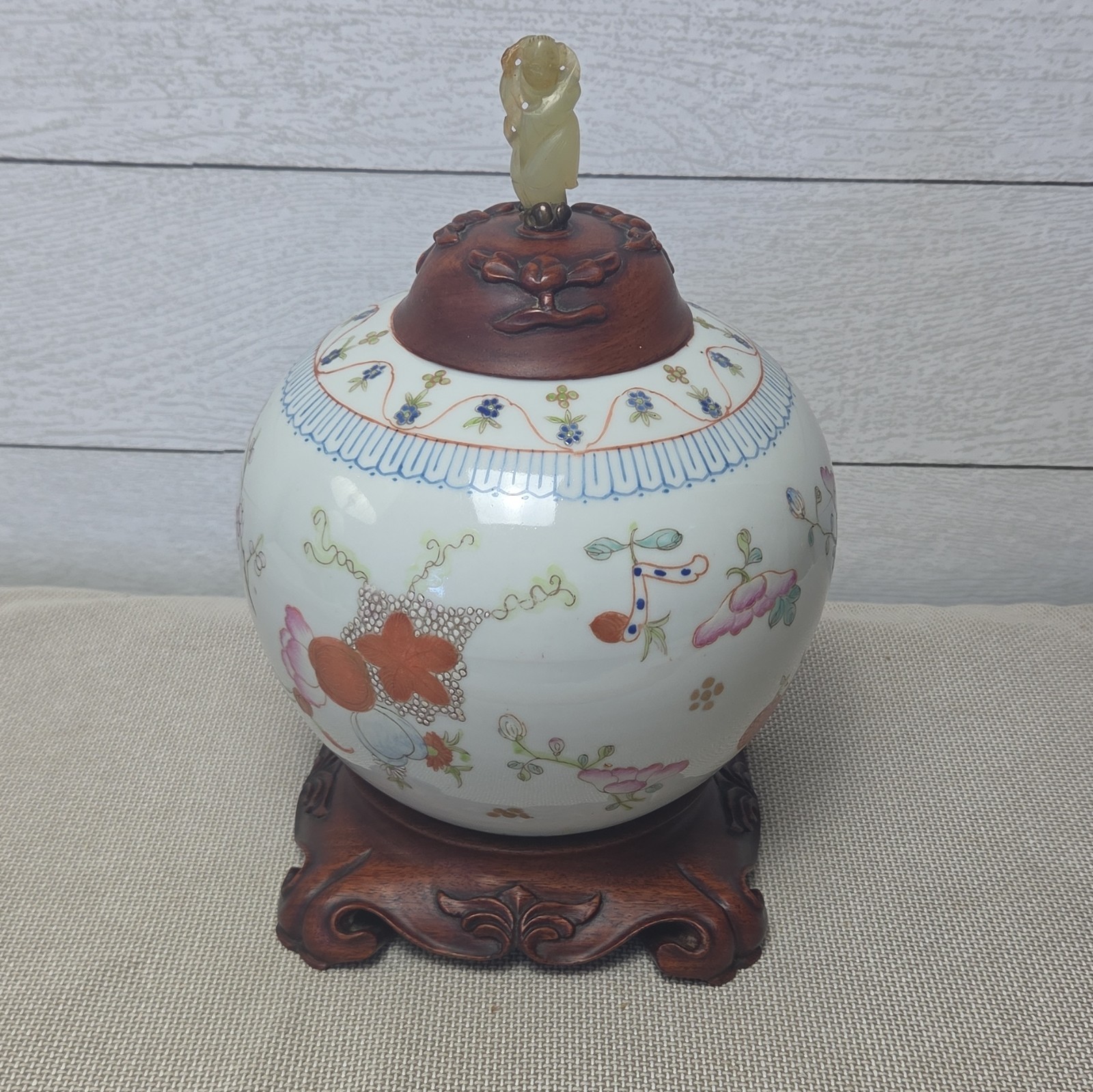 Vintage Chinese Republic Famille Rose Ginger Jar Carved Wood Lid Jade Finial