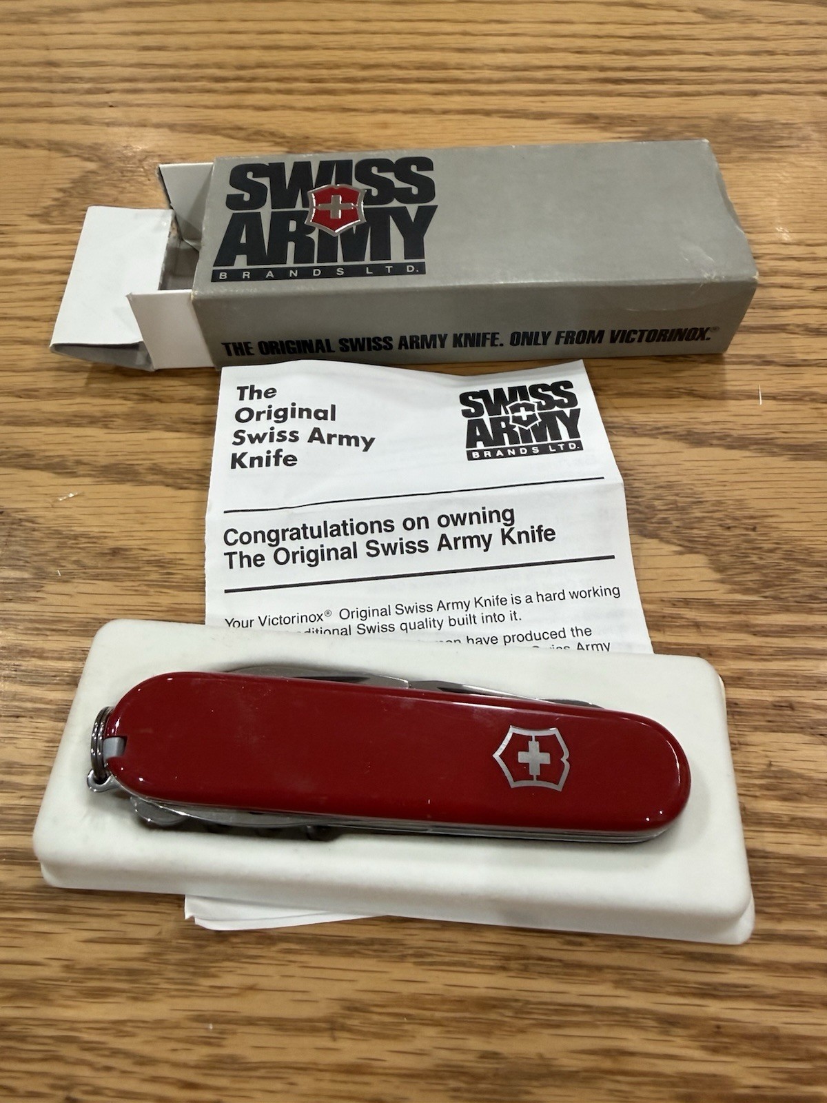 Vintage Victorinox Climber Swiss Army Knife 91mm Red - With Original Box & Paper