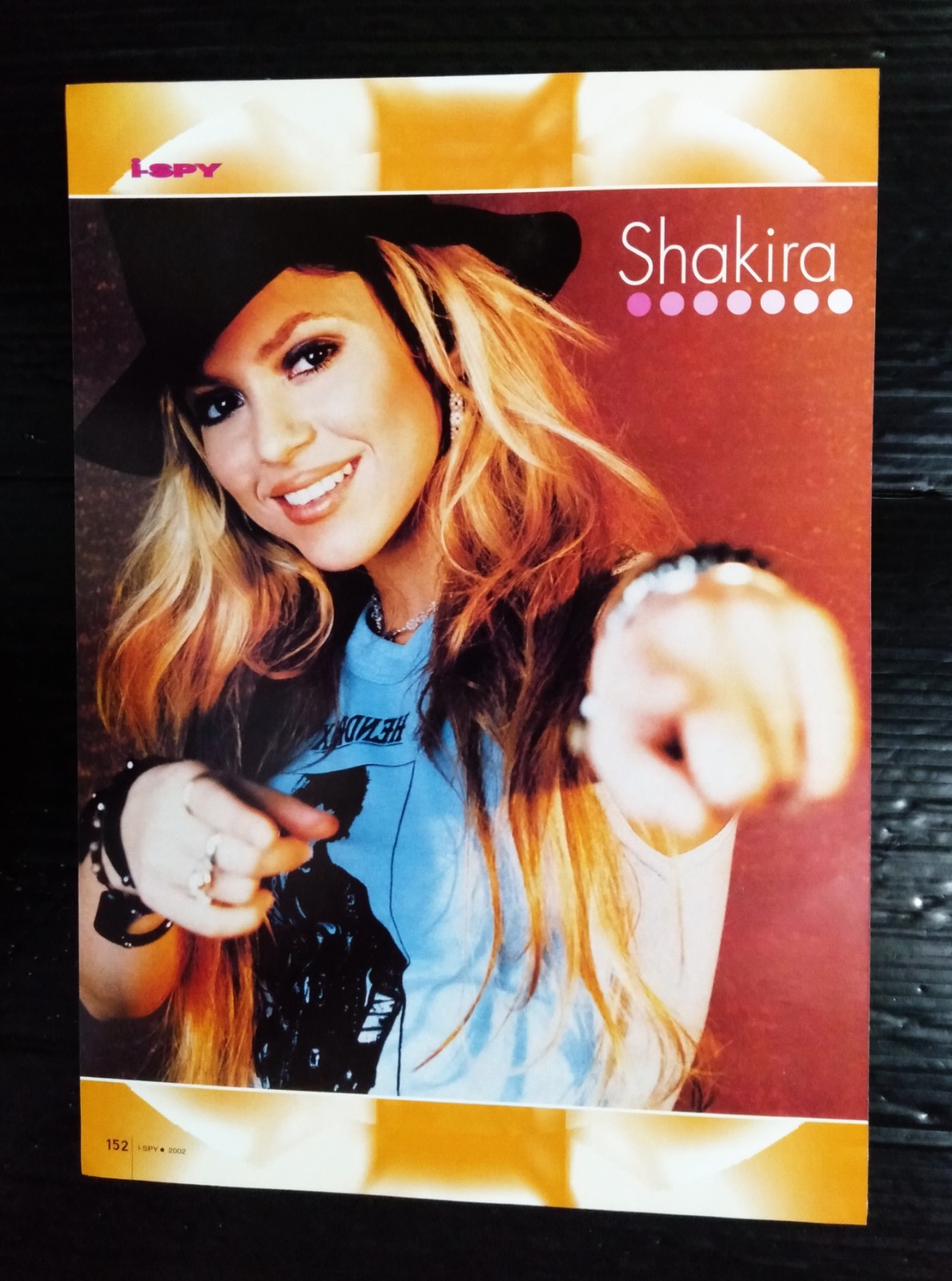 Shakira VINTAGE THAILAND ONLY 1 COLOR PAGE MEGA RARE