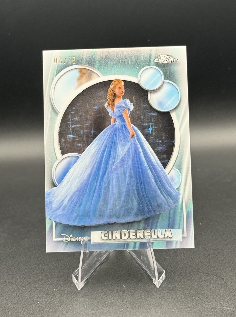 2026 Topps Chrome Disney Cinderella /15 When You Wish Upon A Star Refractor 💫🤍