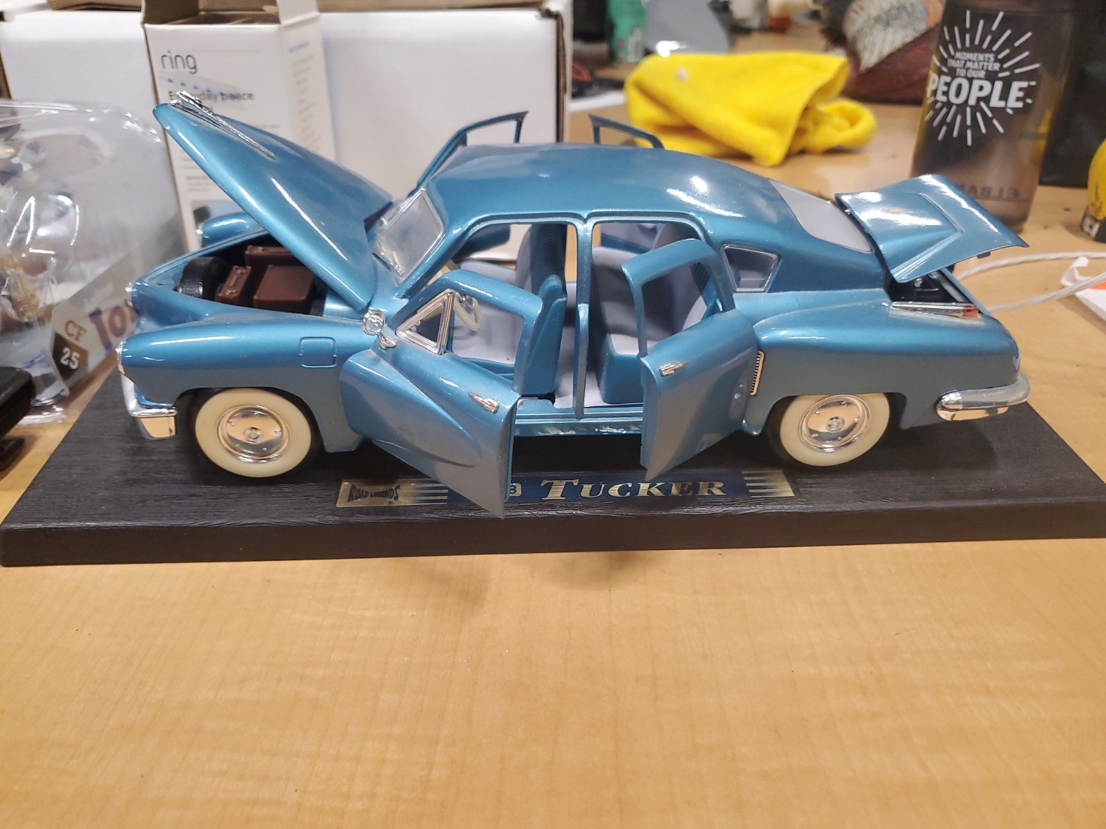 1948 Tucker 1:18 Scale Model Car Blue