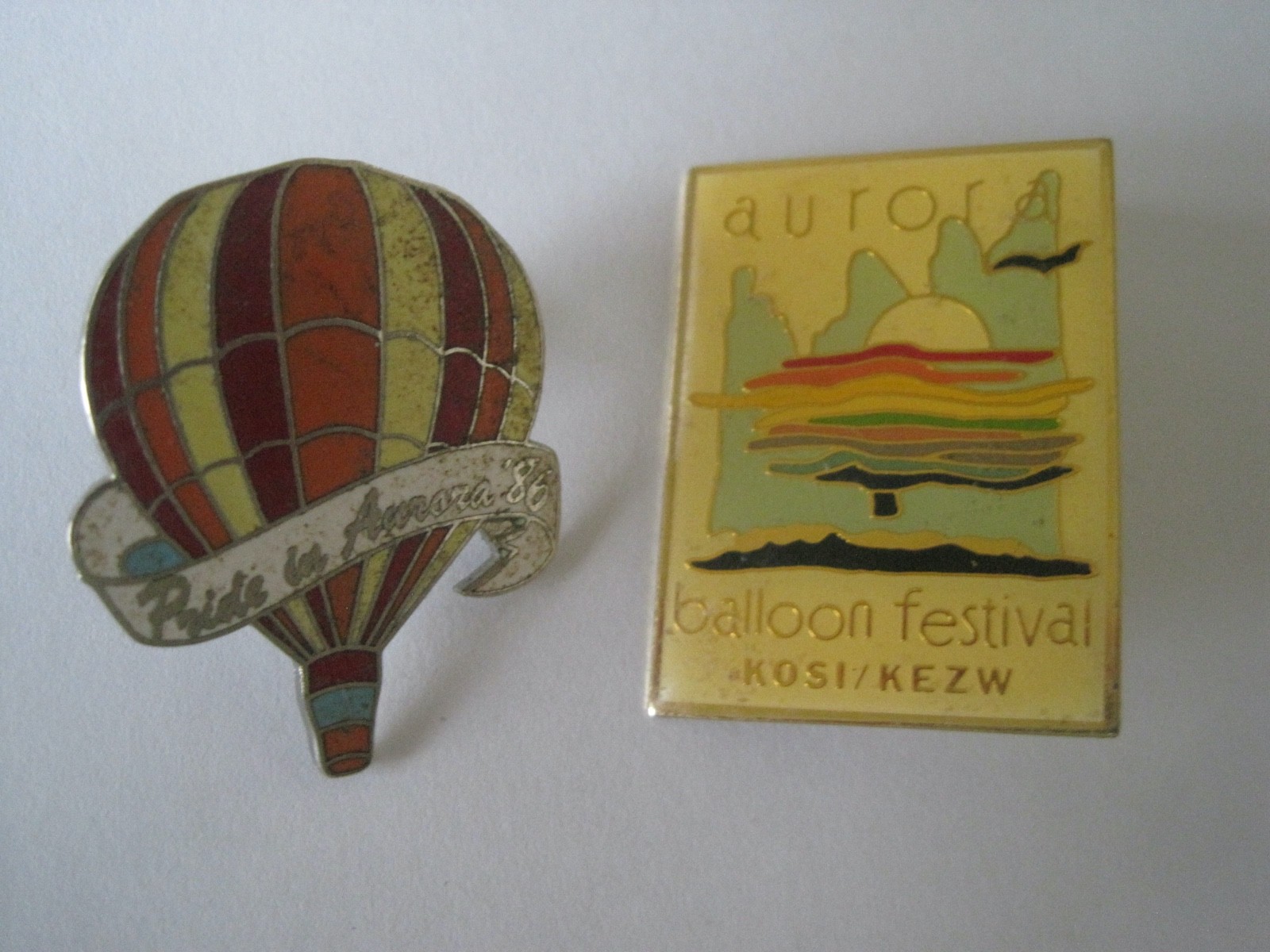 Aurora CO Hot Air Balloon Festival Pin Vintage Yellow Lot 2