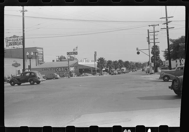 Photo:1930s Carls Badger Garage Street Scene Cars Cars?