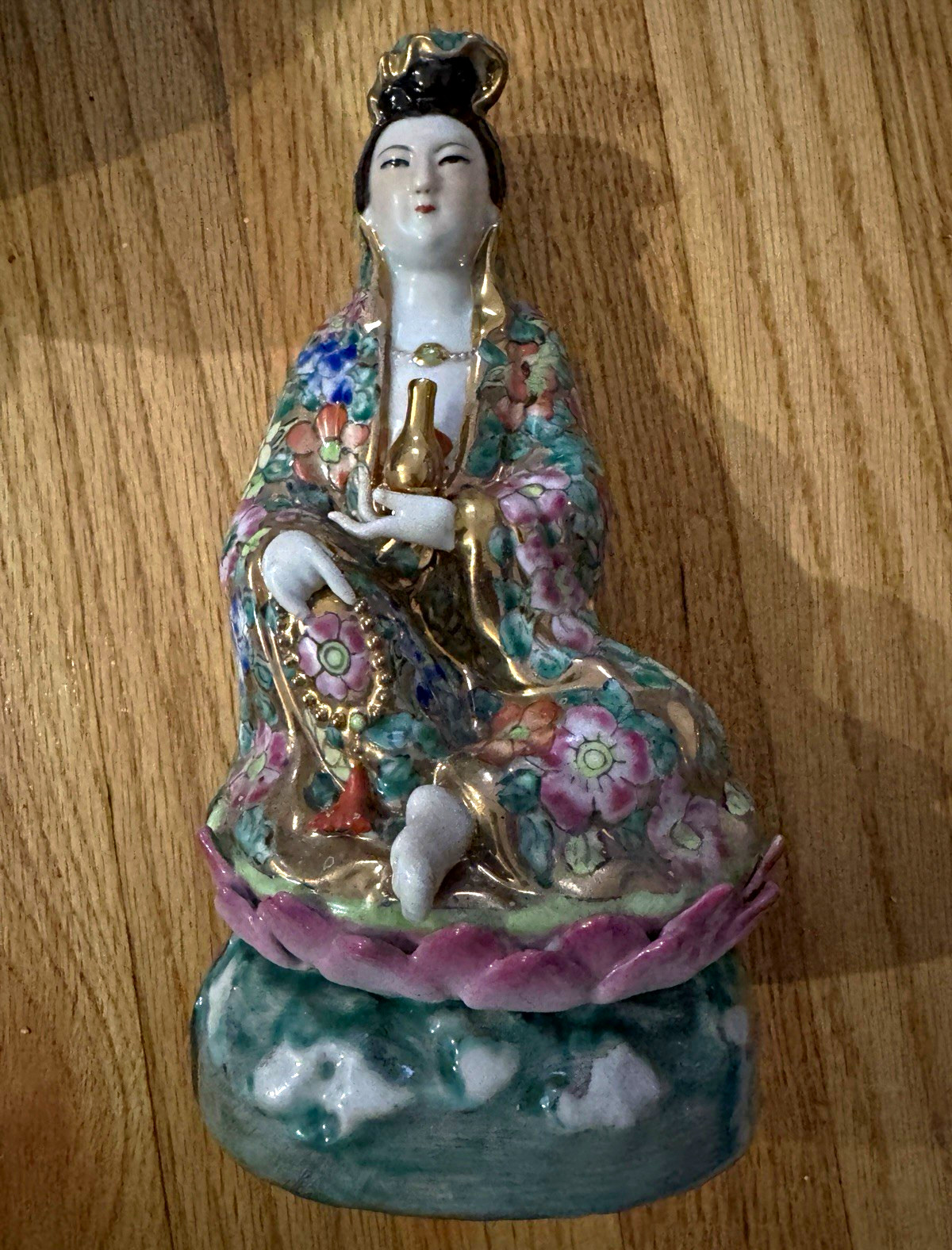 Vintage Chinese Famille Rose Porcelain Guanyin Statue Seated Lotus Figurine 1970