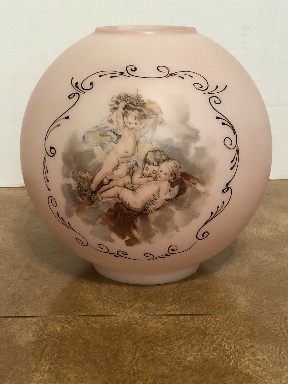 Antique Vintage GWTW Oil Parlor Lamp Glass Globe Ball Shade Cherub Putti 4” Fitt