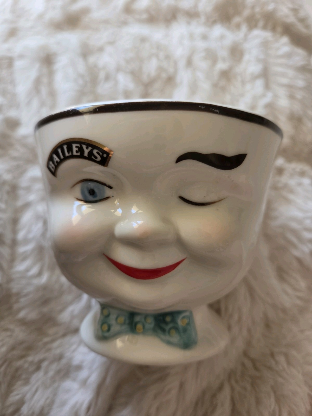 Baileys Irish Creamer 1996 Vintage Yum Face Cup with Winking Eye Design candle 
