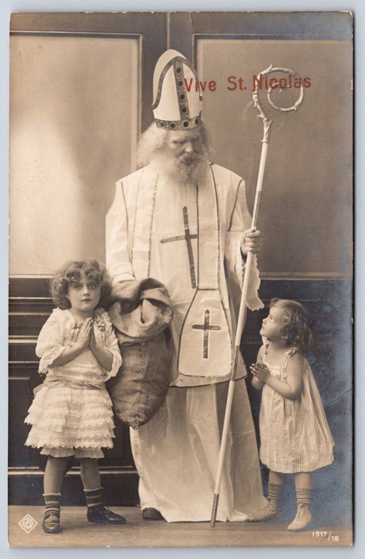 Antique France St. Nicholas Christmas Children Praying RPPC 1917