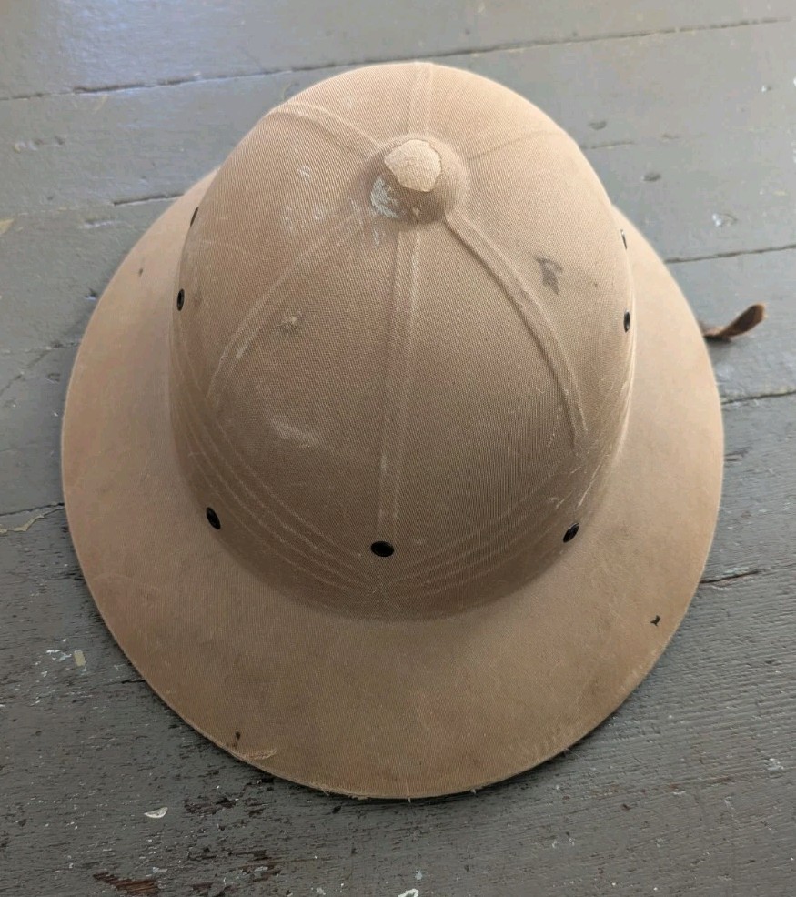 WWII Era USMC Marine Corps Pith Or Sun Helmet - Named 