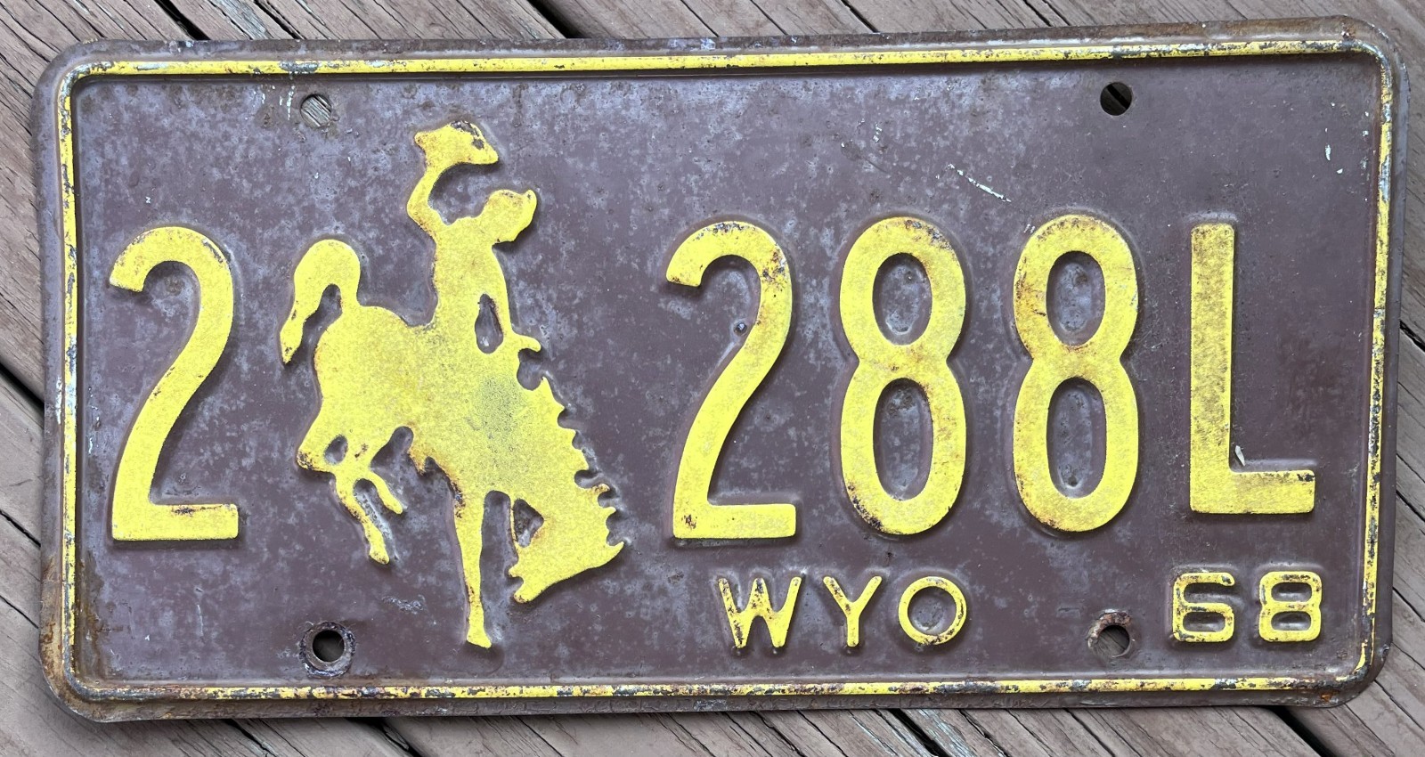 1968 Wyoming License Plate