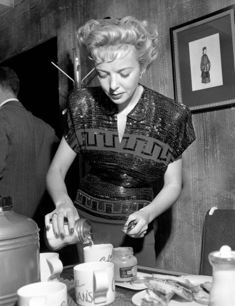 Pictured is actress Ida Lupino for LUX RADIO THEATRE October 18 1940s Old Photo