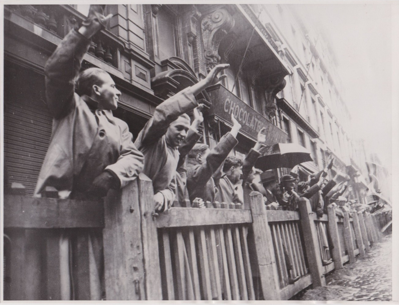 1936 Press Photo Rexist Party Fascist Salute at Demonstration in Brussels