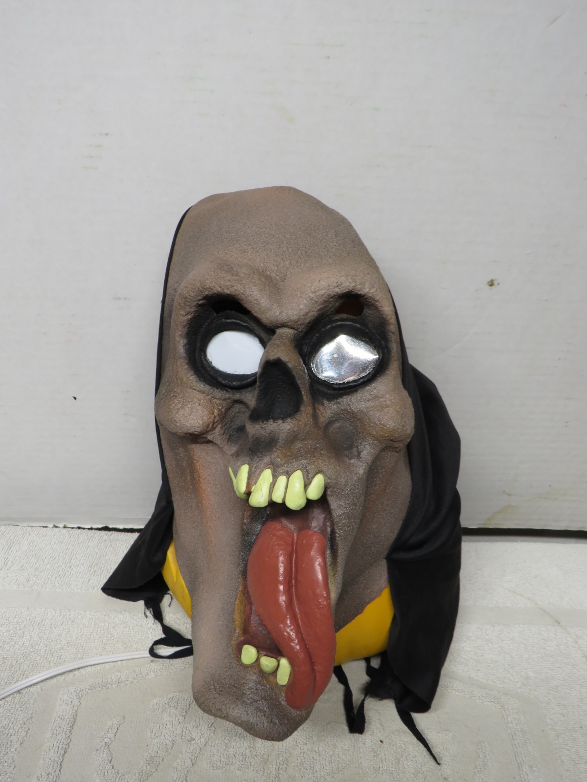 VTG Topstone Halloween Full Face Rubber & Fabric Hood Skeleton/Grim Reaper Mask