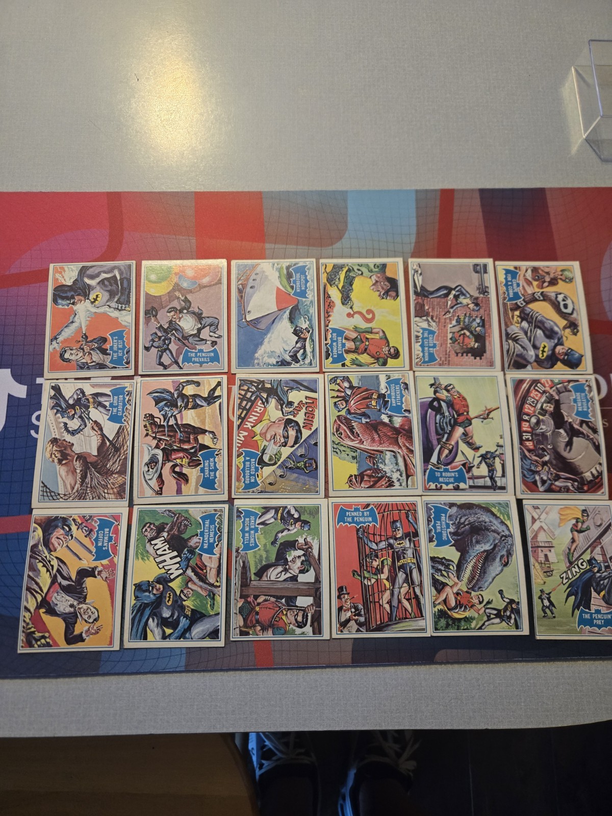 1966 TOPPS USA Batman Blue Bat Puzzle Back Complete 44 Card Set