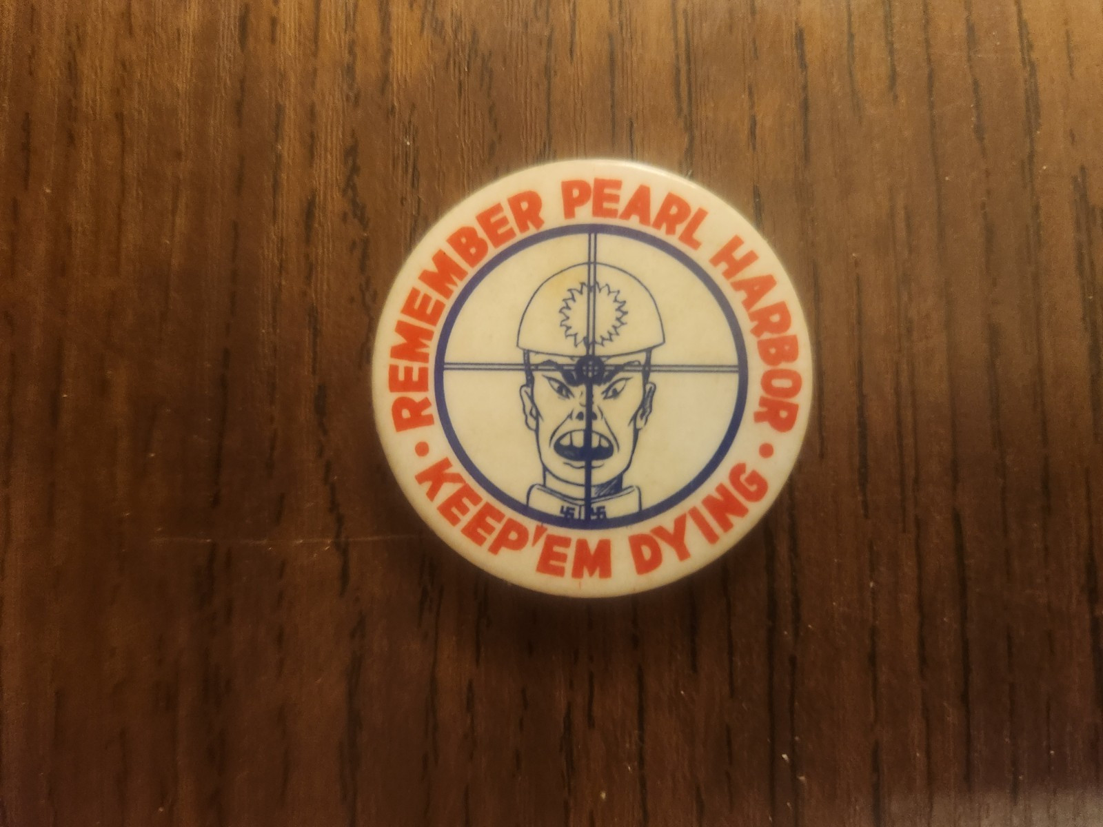 Vintage WW2 Pinback Remember Pearl Harbor Keep Em Dying Moffett Field