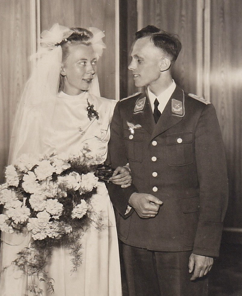 WW2 Wedding Photo of Luftwaffe Hauptingenieur - Braunsberg, June 6, 1942