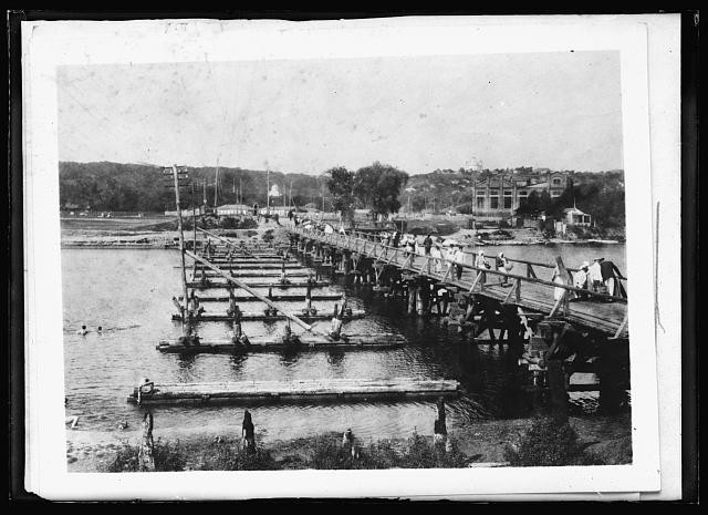 Photo:Poltava Russia Vorskla River Bridge Ruins Temporary Bridge 1919
