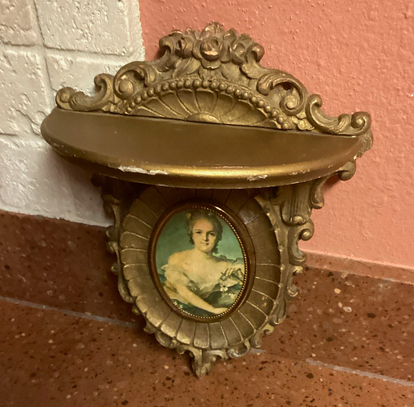Cameo Creation Victorian Gold Metal Wall Mounted Shelf with Cameo Portrait