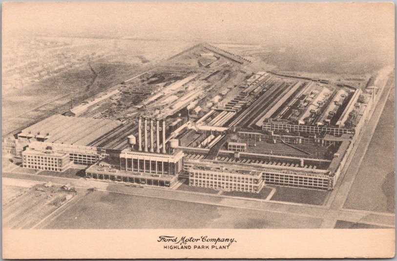 Vintage 1925 FORD MOTOR COMPANY Postcard 