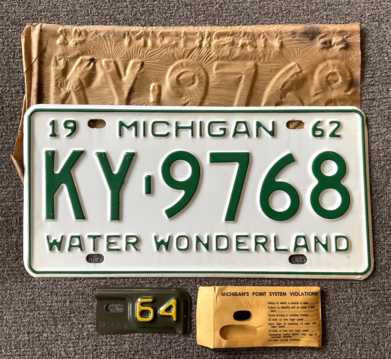 RARE 1962 KY MICHIGAN LICENSE PLATE NOS WITH NOS 1964 TAB ORIGINAL CHEVY DODGE 